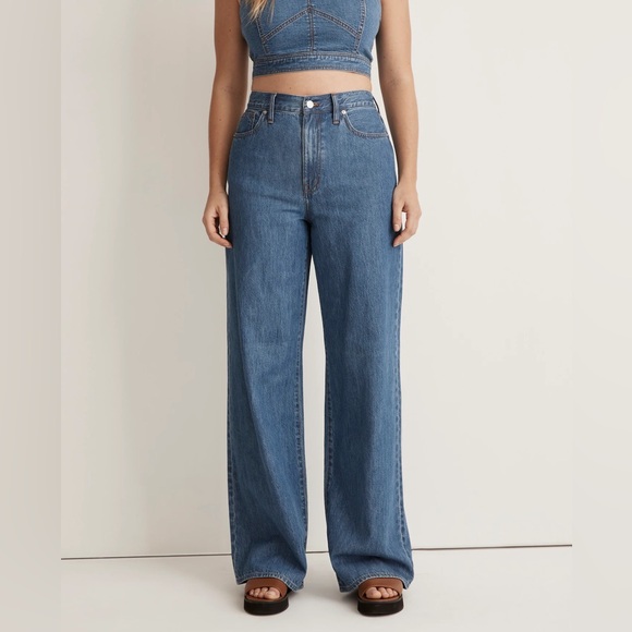 Madewell Superwide-Leg Jeans in Lessard Wash - Picture 2 of 6